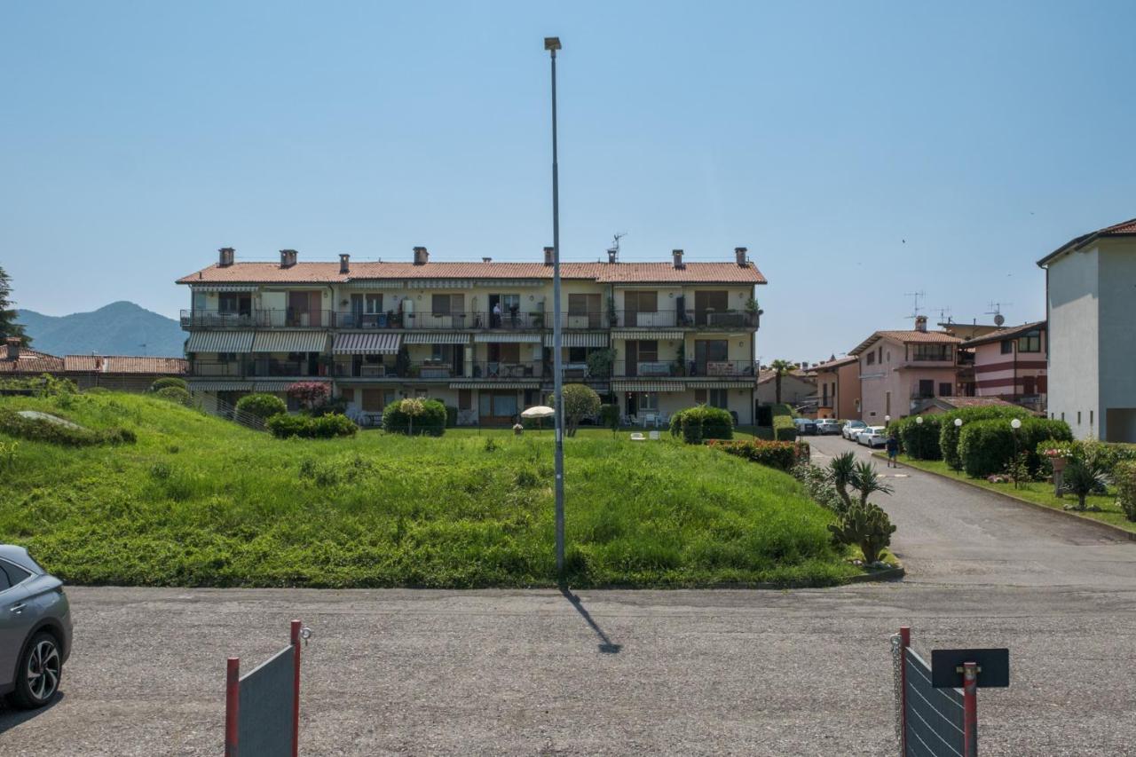 Interno 2 Apartment Iseo Exterior photo